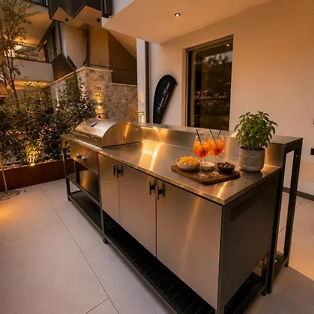 Appartamento Salvatorehomes - Casa Sabina - Ultra Luxury Retreat In The Heart Of With Private Jacuzzi & Infinity Pool Access