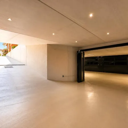 Salvatorehomes - Casa Sabina - Ultra Luxury Retreat In The Heart Of With Private Jacuzzi & Infinity Pool Access *